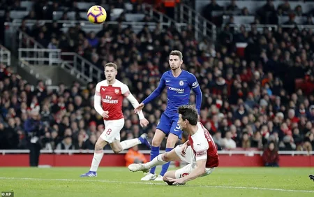 London derbisində Arsenal Çelsini məğlub edib