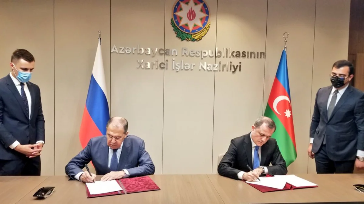 Azerbaijani and Russian FMs sign Consultation Plan for 2021-2022