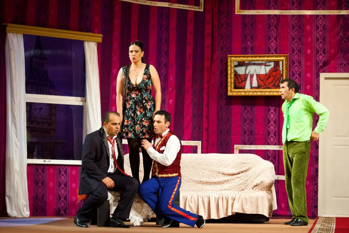 Akademik Milli Dram Teatrında “Zorən şorgöz” tamaşası təqdim olunub
