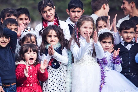Məktub yazıb gizli qəhrəmanlarını gözləyirlər - REPORTAJ