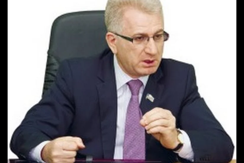 MM-in deputatı: Həmsədrlər işğal altındakı ərazilərə Azərbaycandan getməlidir