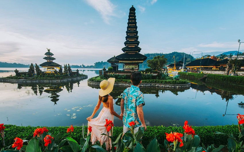 Indonesian authorities abandon plans to open Bali to tourists