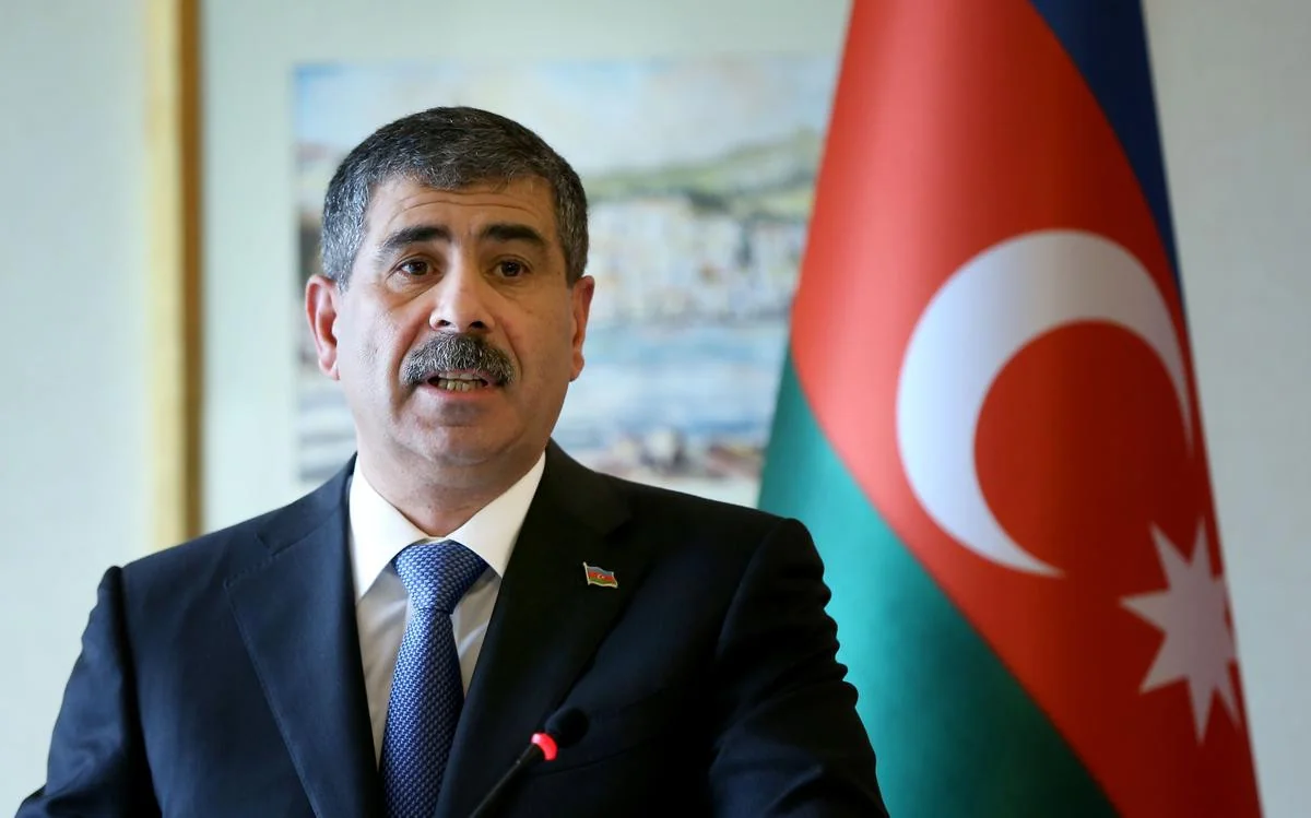 Azərbaycanın müdafiə naziri Belarusa səfər edəcək