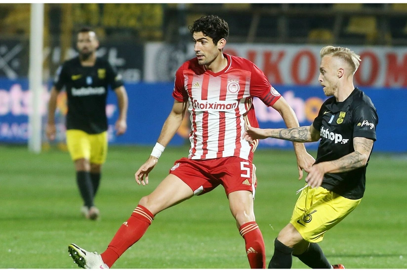 Neftçinin rəqibi böyük hesabla qalib gəldi