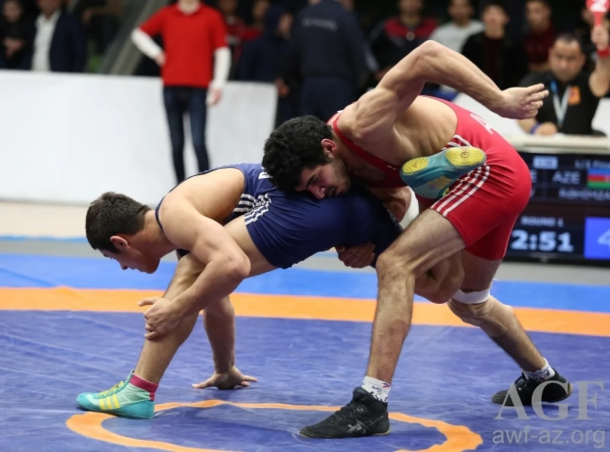 Azərbaycan güləşçiləri beynəlxalq yarışda 9 medal qazanıblar