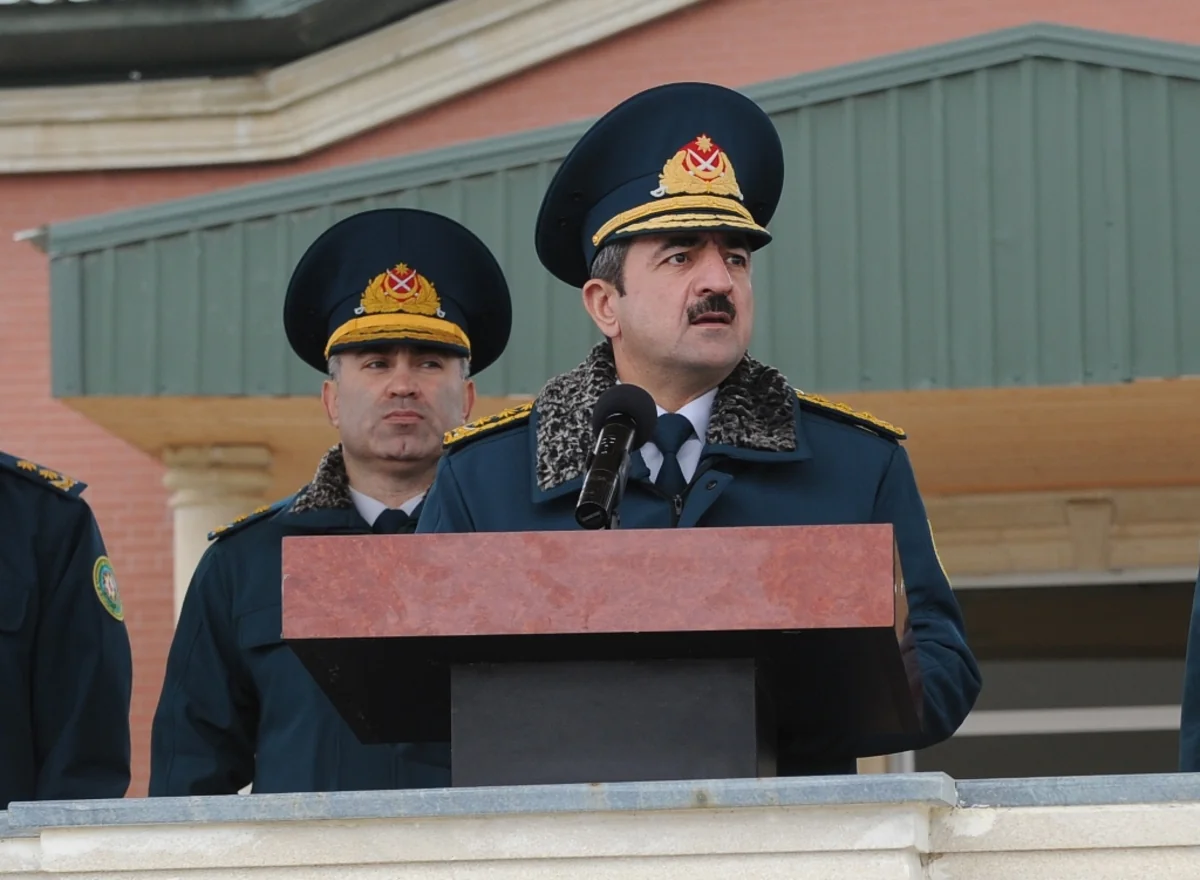 Dövlət Sərhəd Xidmətinin rəisi aviasiya dəstəsinin yeni qarnizon kompleksi ilə tanış olub - FOTO