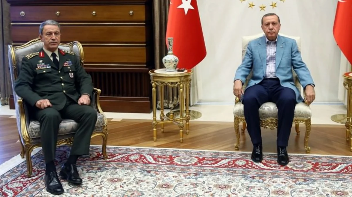 ​Türkiyə prezidenti ilə Silahlı Qüvvələrin Baş Qərargah rəisi arasında görüş keçirilib