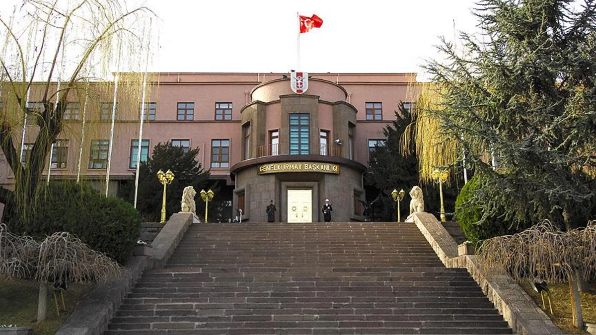 Türkiyə Silahlı Qüvvələri: Qiyamçılar ən ağır şəkildə cəzalandırılacaq
