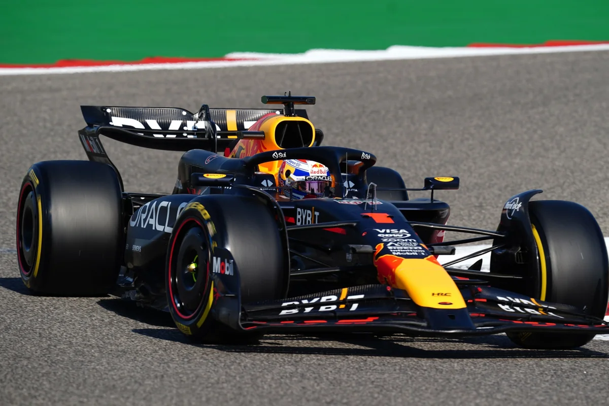 Verstappen grabs pole in Japan for Red Bull one-two