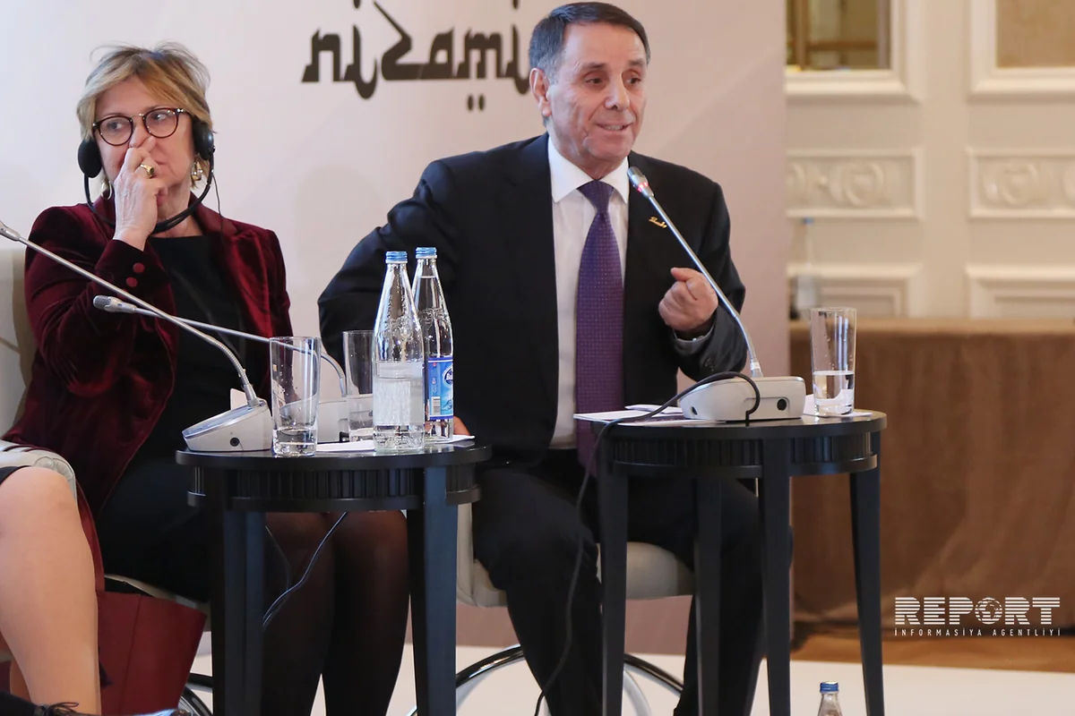 Novruz Məmmədov: Azərbaycanın belə bir qlobal forumu təşkil etməsi, dünyaya təqdim etməsi çox böyük hadisədir
