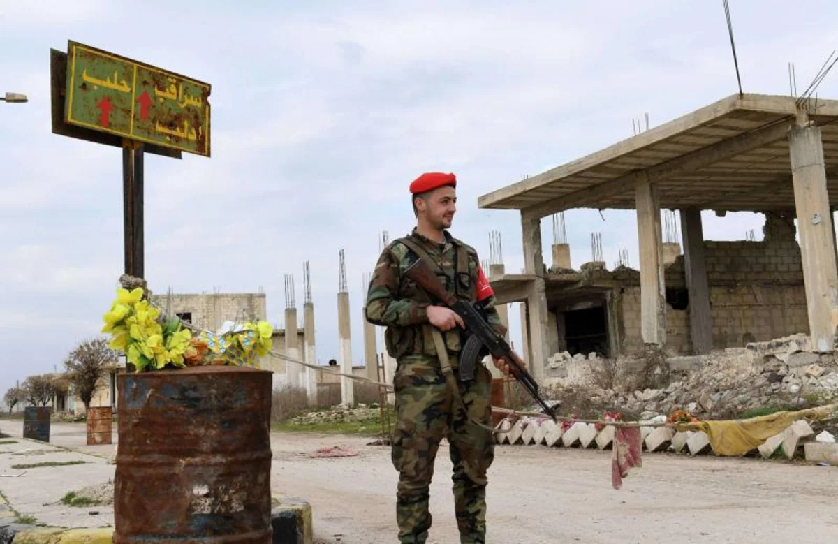 Suriya hərbçiləri İdlibdə atəşə tutulub, ölənlər və xəsarət alanlar var