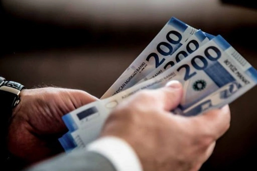 Azərbaycan manatının dövretmə sürəti artıb
