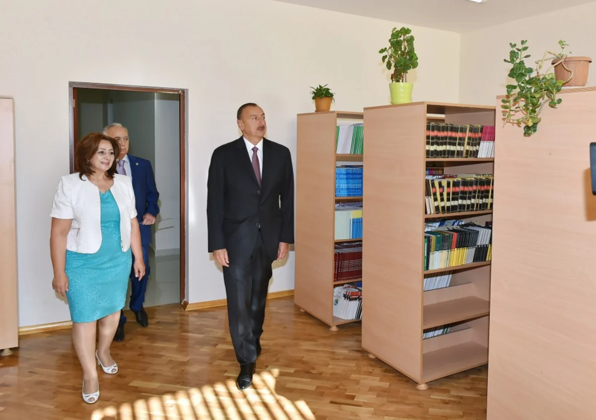 Azərbaycan ​Prezidenti Texniki-Humanitar Liseydə yenidənqurma işlərindən sonrakı vəziyyətlə tanış olub