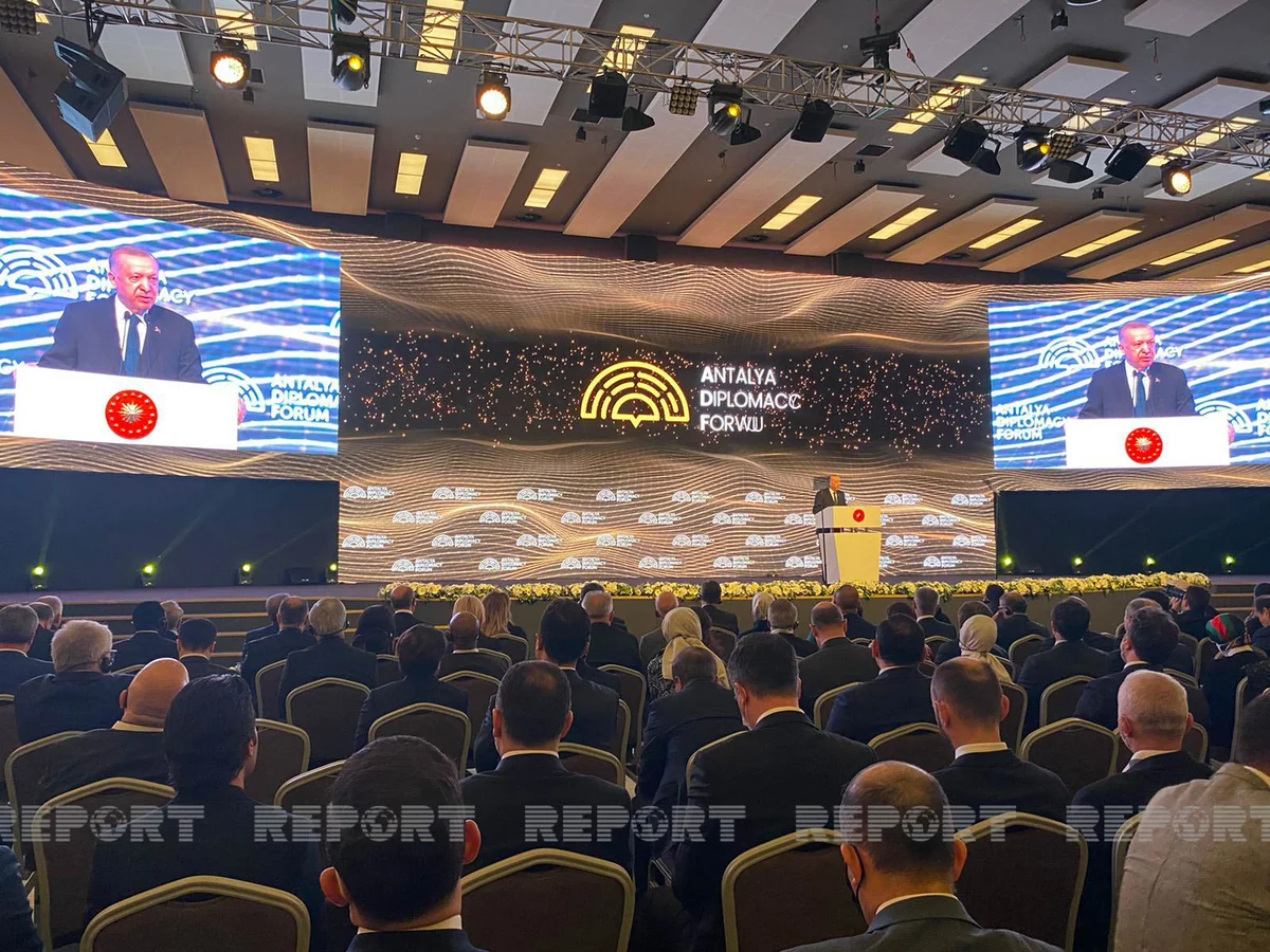 Antalya Diplomatiya Forumunun açılışı olub