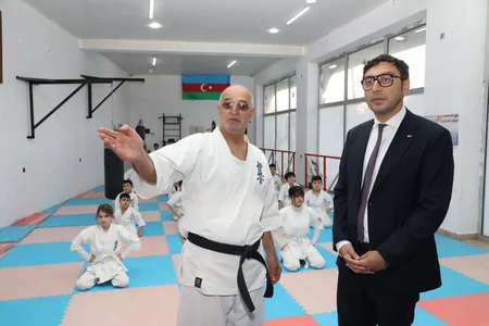 Gənclər və idman naziri “Lənkəran” İdman Klubunun fəaliyyəti ilə tanış olub