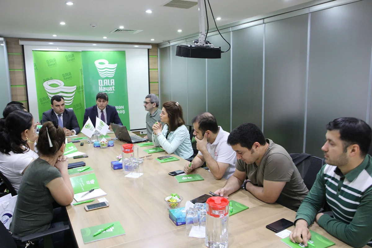 “Qala Həyat Sığorta”da jurnalistlər üçün “Açıq Qapı Günü” keçirilib