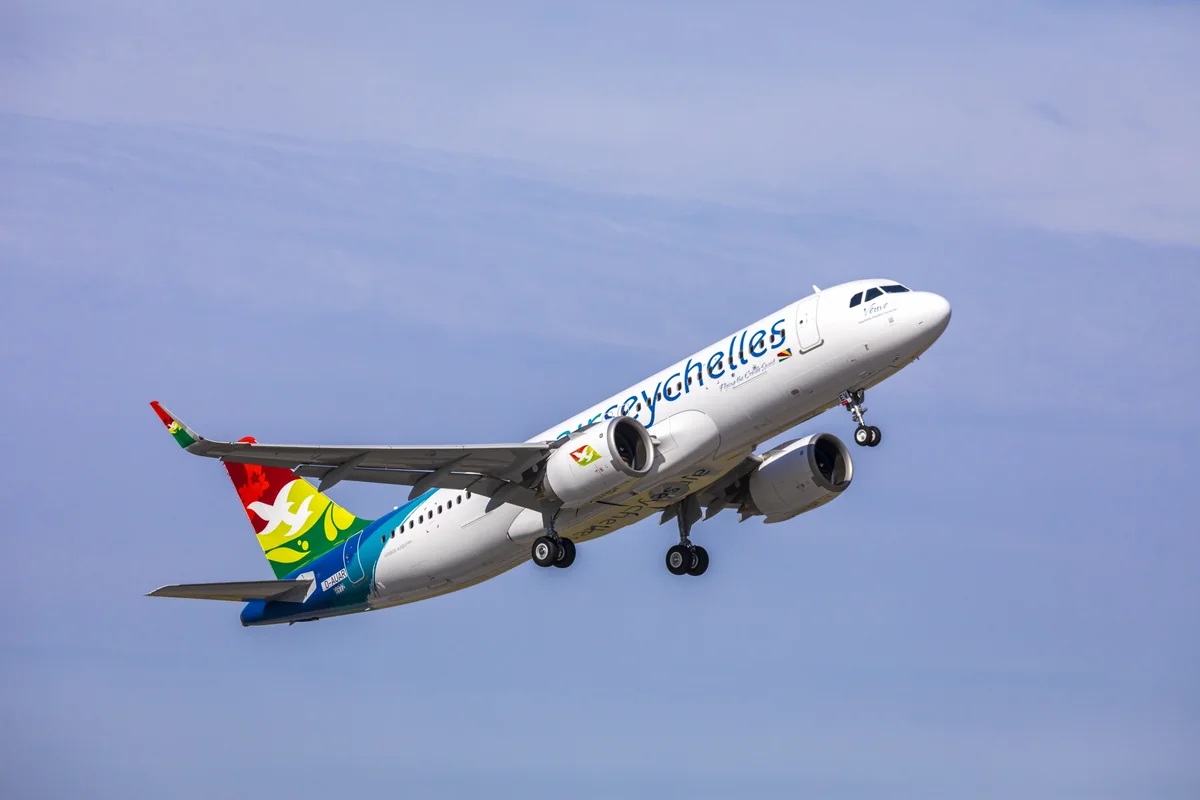 Самолет Air Seychelles сел в Джидде по пути в Израиль