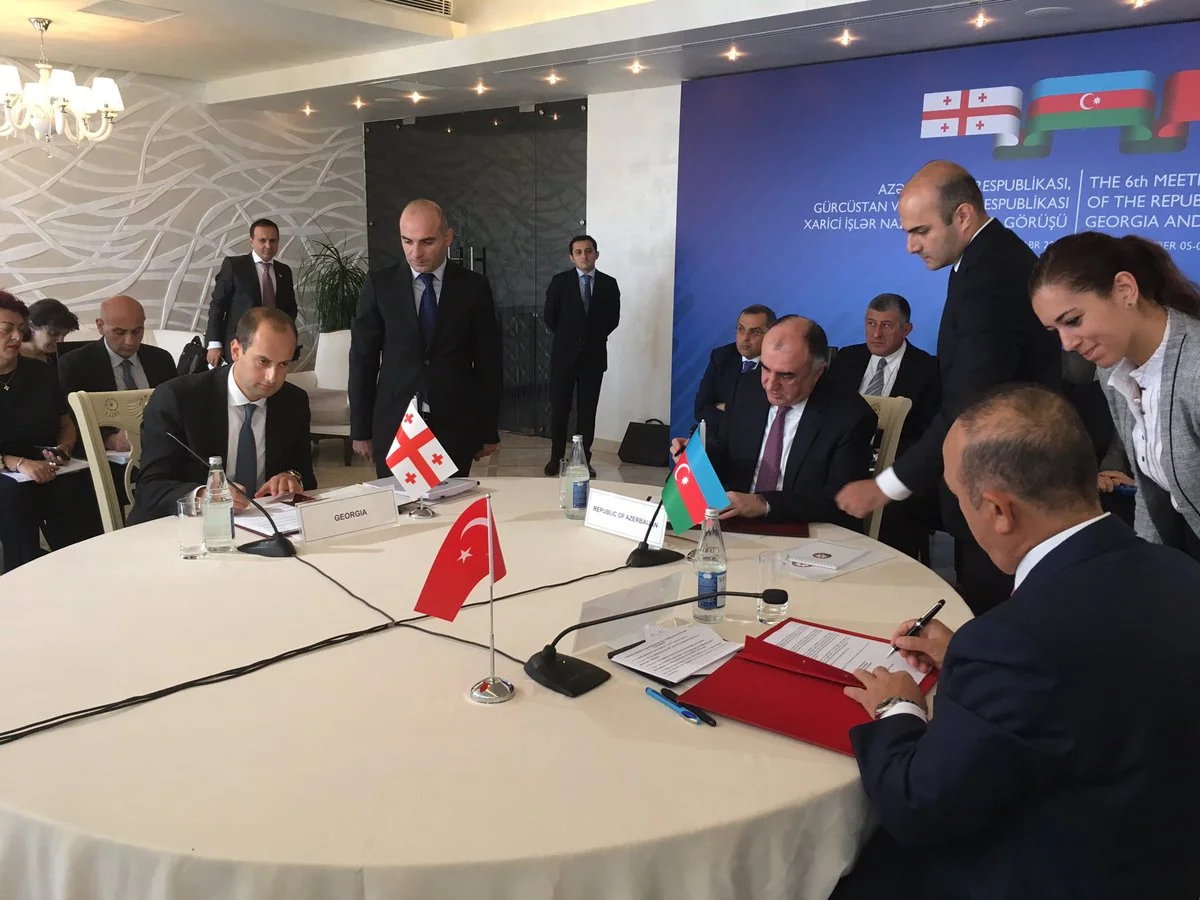 Azərbaycan, Türkiyə və Gürcüstan XİN başçılarının Bakı bəyannaməsinin tam mətni açıqlanıb