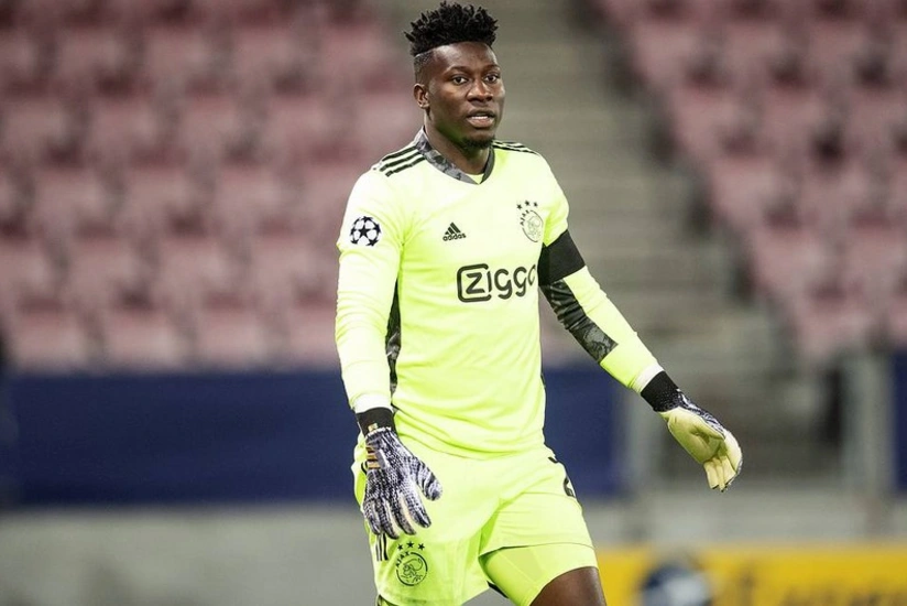 Ajax goalkeeper Andre Onana involved in car crash