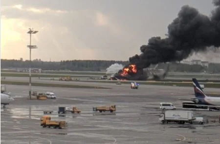 Moskvada təyyarə qəzası nəticəsində 41 ölüb - VİDEO - YENİLƏNİB-2