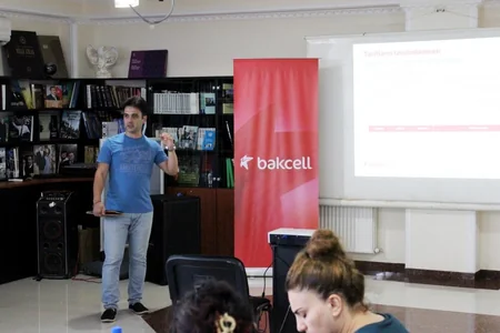 Bakcell organizes one more workshop on introduction to mobile communications