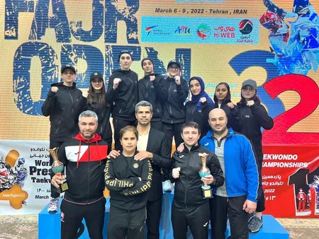 Azərbaycan taekvondoçuları İrandan 2 medalla qayıdır