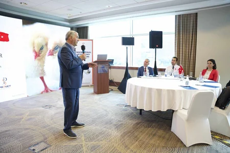 Azərbaycanın broyler şirkətləri quşçuluq problemlərini alman və türk mütəxəssislərlə müzakirə edib