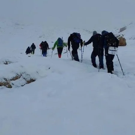 “NORM”un rəhbər heyəti “Heydər zirvəsi”nə yürüş təşkil edib