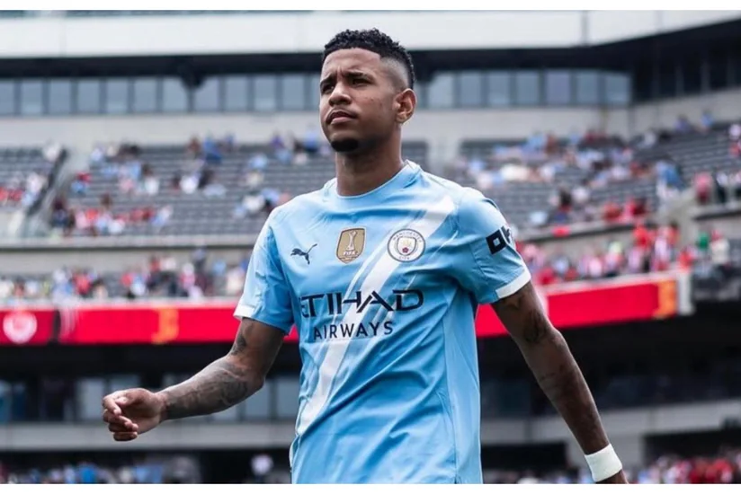 London klubu Manşester Sitinin futbolçusu üçün 70 milyon avro ödəməyə hazırdır