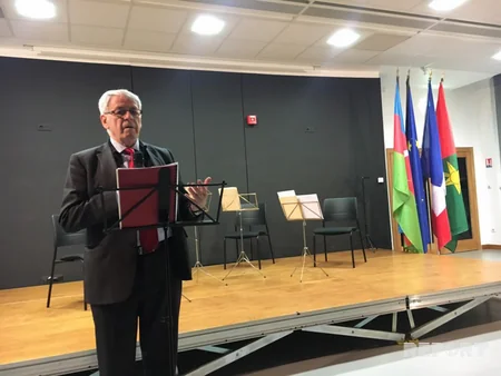 Fransalı mer: Beynəlxalq aləmin Xocalı faciəsinə hüquqi qiymət verəcəyinə ümid edirəm