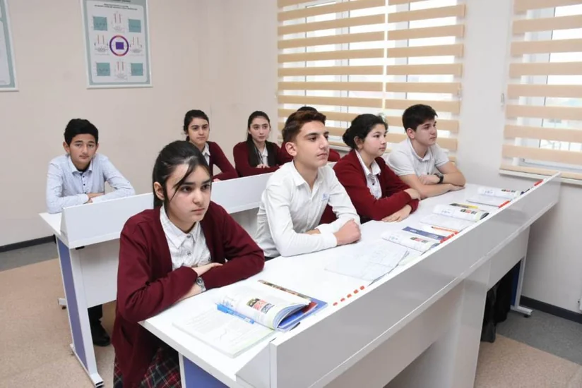 İstedadlı uşaqlar, xüsusi siniflər və gələcək peşələrini seçənlər  - REPORTAJ
