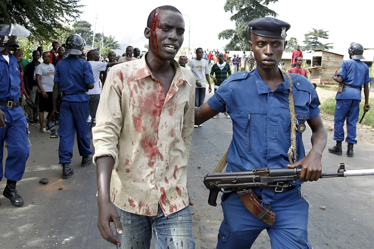 Burundi rocked by blasts on eve of presidential election