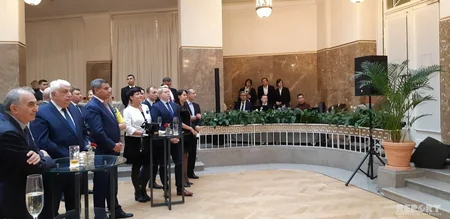 Sankt-Peterburqda 28 May - Respublika Günü münasibətilə rəsmi qəbul təşkil edilib