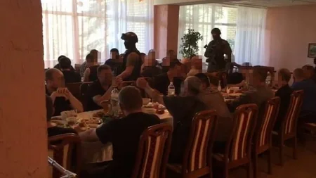 Ukraynada dəfn mərasimində 100-dən çox kriminal avtoritet tutulub