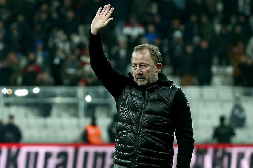 Beşiktaşın baş məşqçisi koronavirusa yoluxdu
