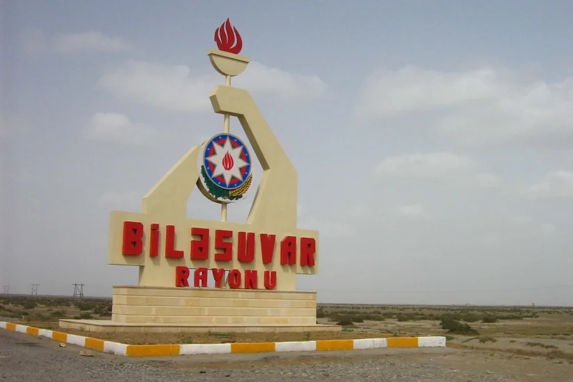 Biləsuvarda məişət tullantıları probleminə görə yeni qurum yaradılıb, ərazi zibillərdən təmizlənir