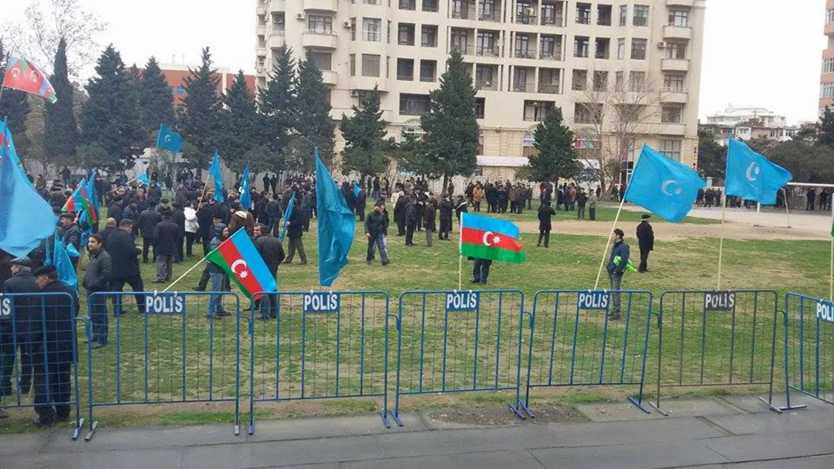 Polis: Mitinqdə 1200-ə yaxın insan iştirak edib - YENİLƏNİB