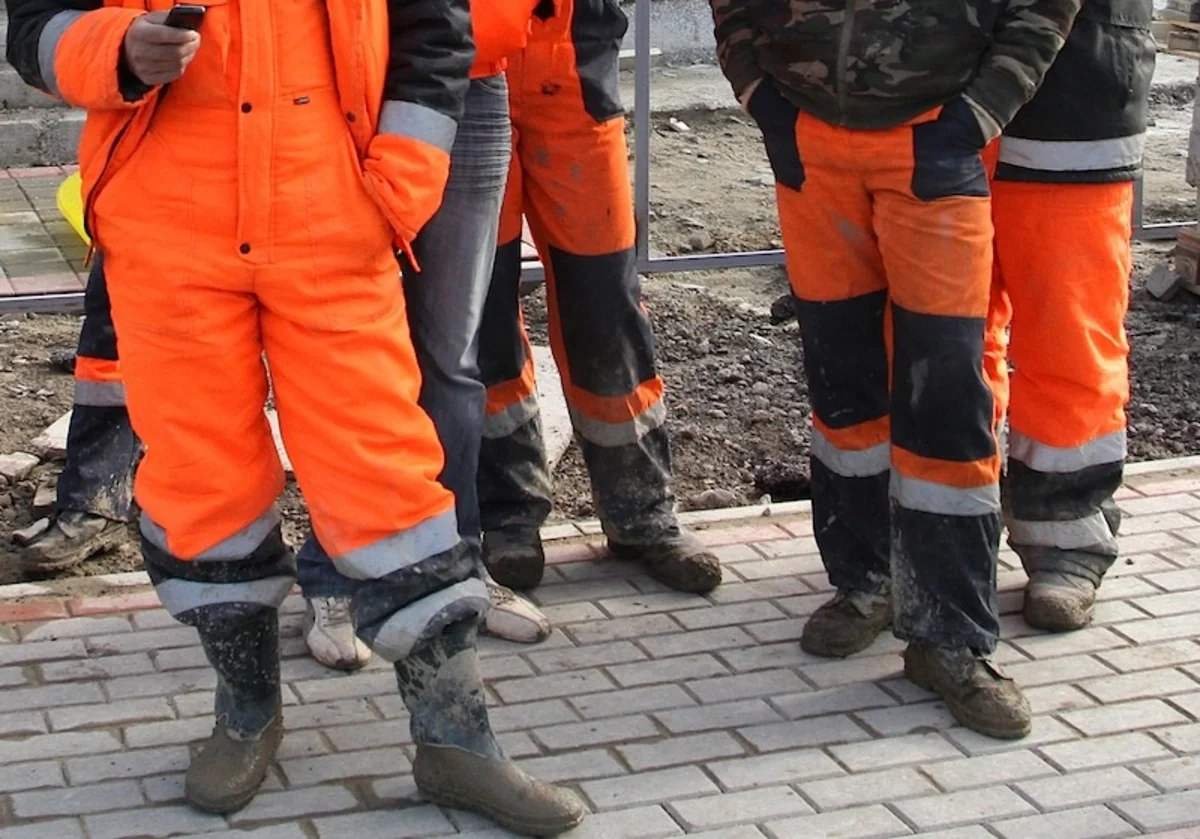 ​Qazaxıstanda qanunsuz işləyən 56 Azərbaycan vətəndaşı saxlanılıb
