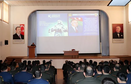Azərbaycan Ordusunda Xocalı soyqırımının 31-ci ildönümü ilə əlaqədar silsilə tədbirlər keçirilib