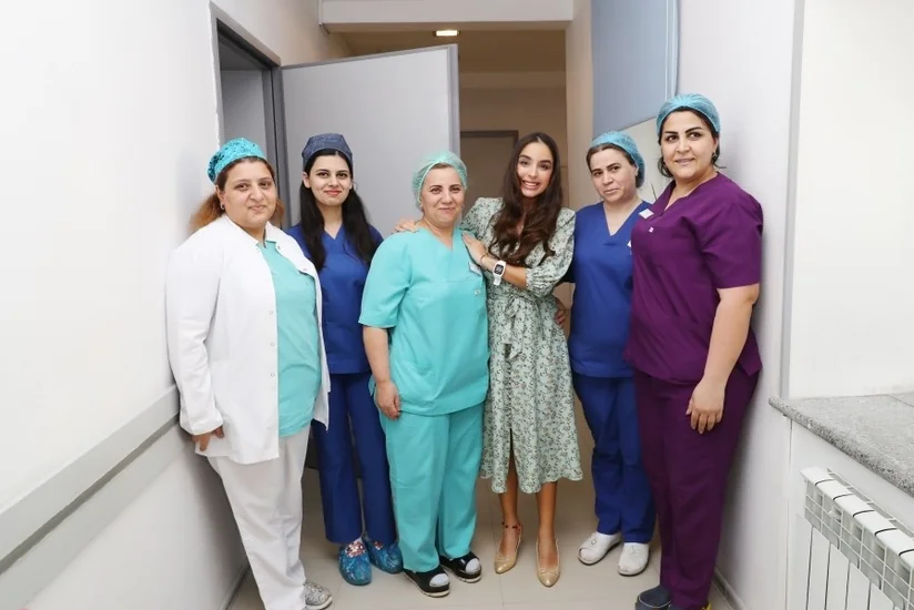 Leyla Əliyeva 3 nömrəli Şəhər Klinik Xəstəxanasının doğum şöbəsində olub