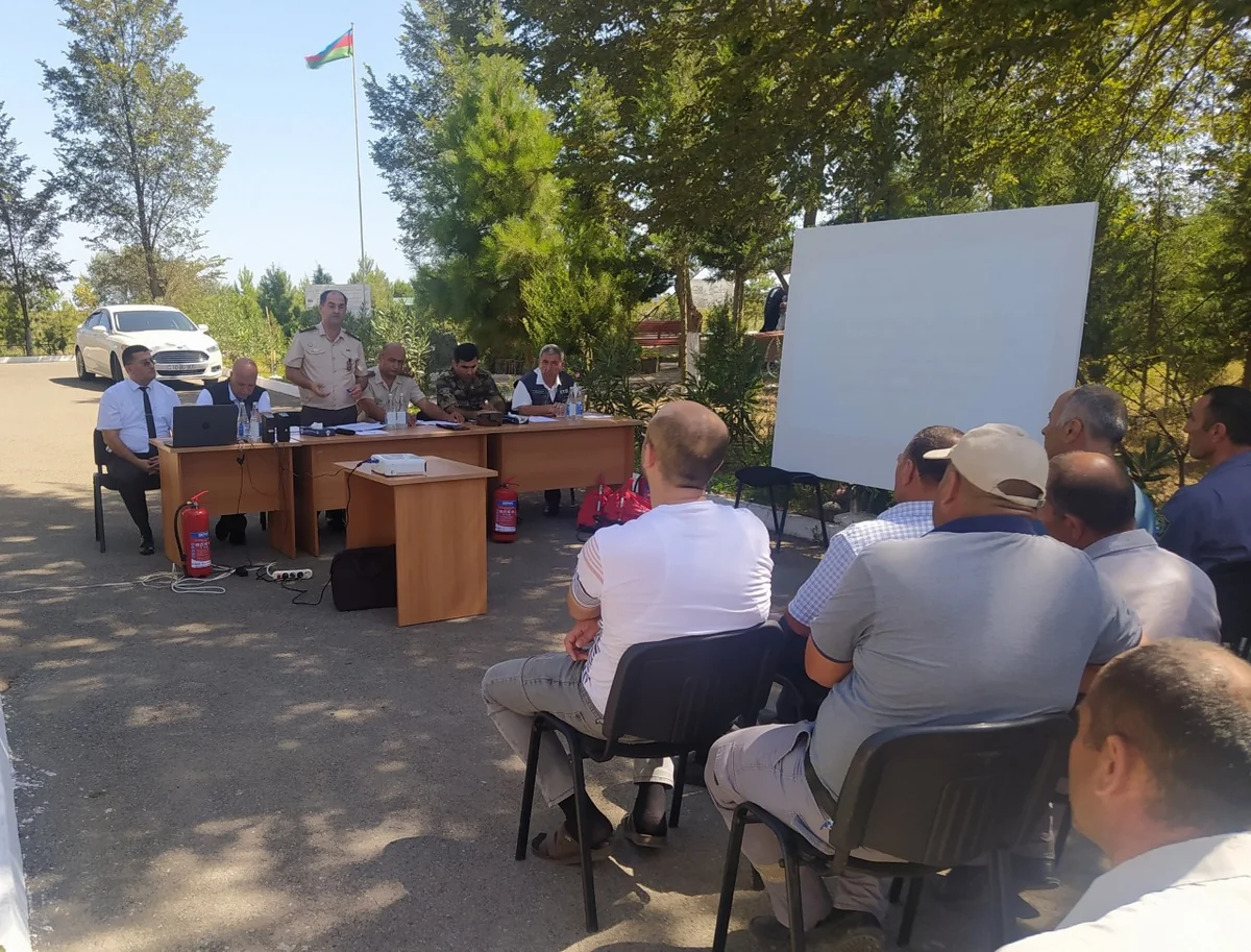 FHN-in Cənub Regional Mərkəzi Qızılağac Milli Parkında müşavirə keçirib