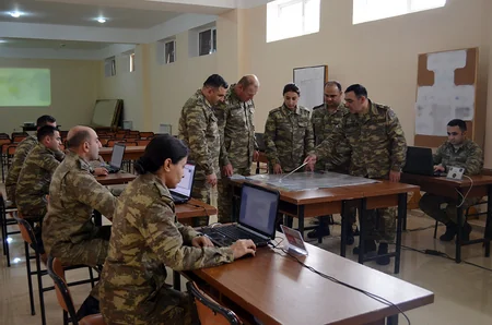 Azərbaycan Ordusunda nümunəvi tabor taktiki təlimi keçirilib
