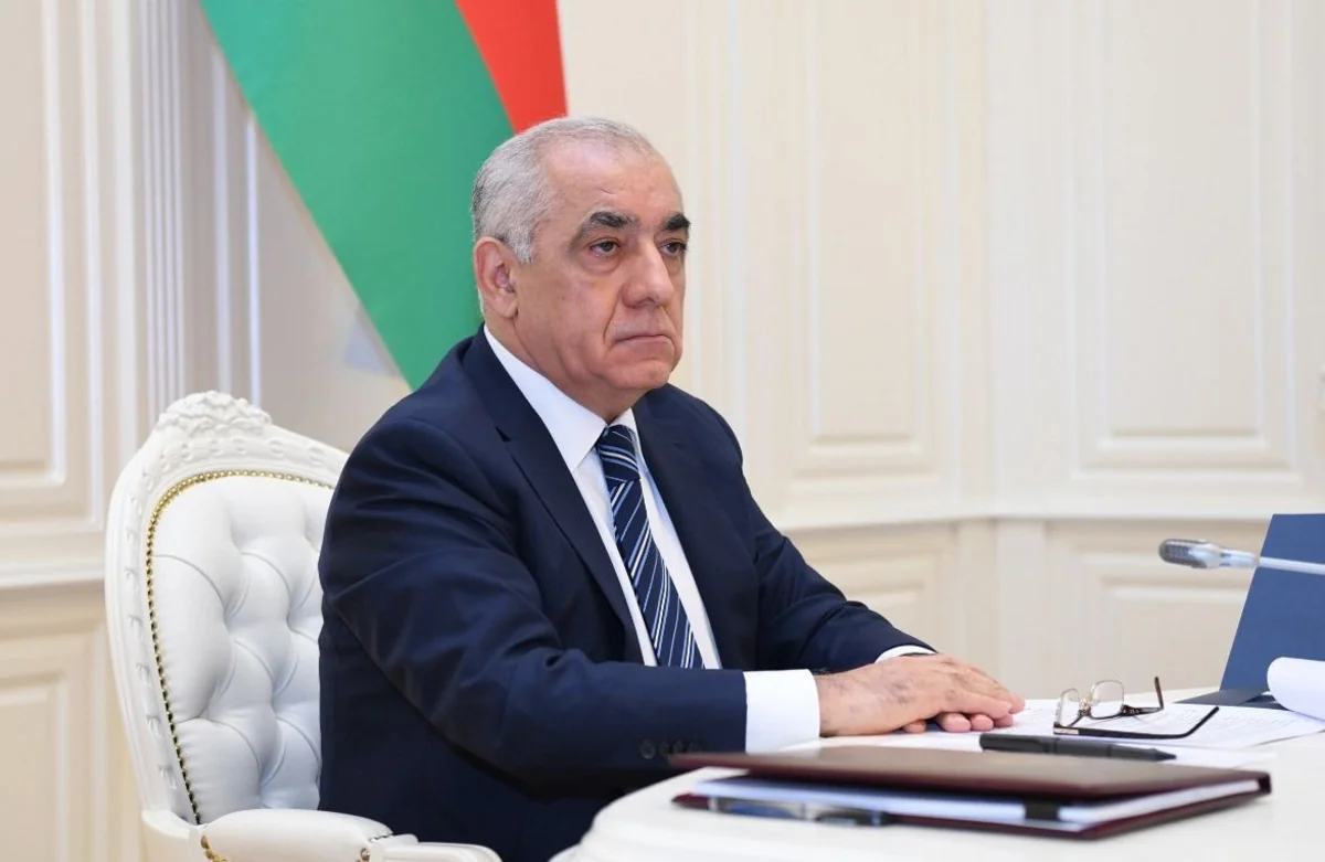 Əli Əsədov qırğızıstanlı həmkarı ilə əməkdaşlığın inkişaf etdirilməsini müzakirə edib