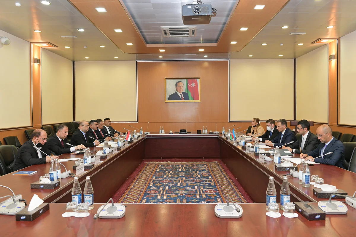 Azərbaycan və İraq İKT sahəsində əməkdaşlığı müzakirə edib