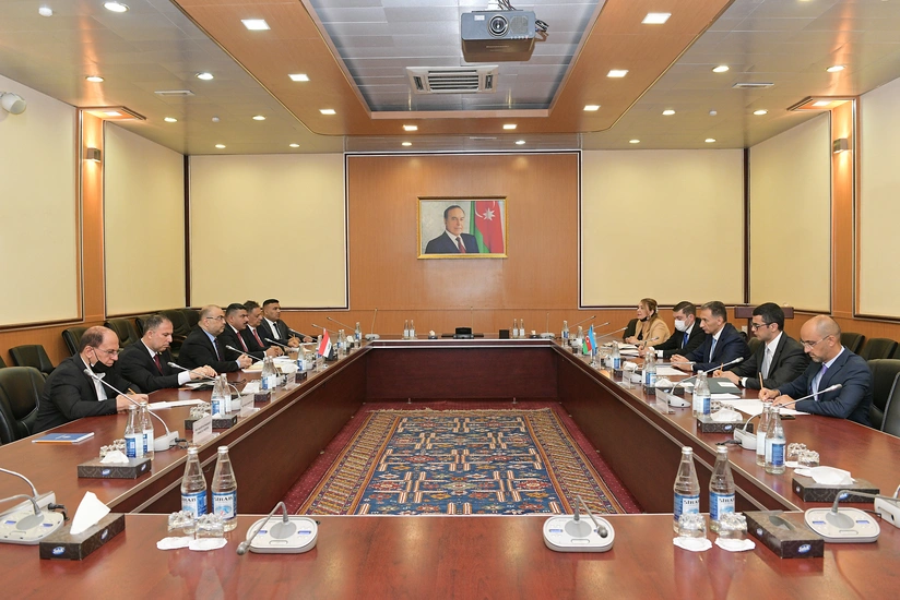 Azerbaijan and Iraq discuss cooperation in ICT