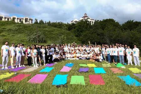 Indian Embassy in Azerbaijan organizes open yoga session in Shamakhi