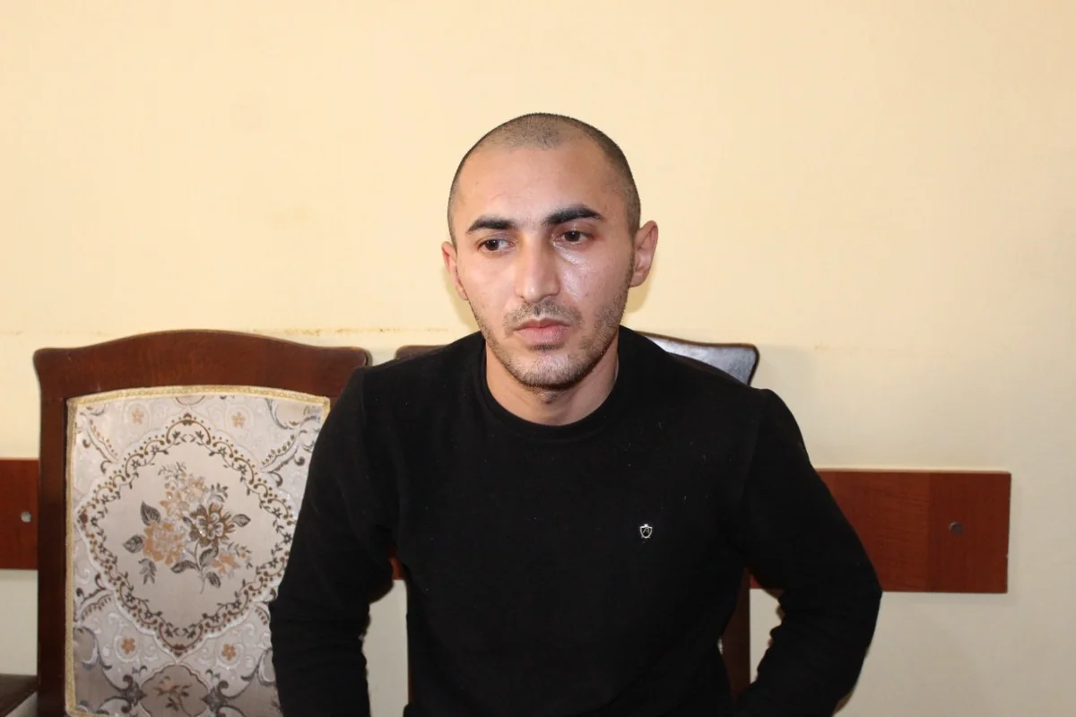 Şəkidə həbsdən çıxan şəxs 15 dəqiqə sonra yenidən cinayət törədib