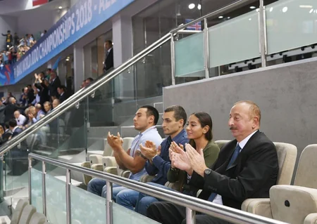 Prezident İlham Əliyev  cüdo üzrə dünya çempionatında yarımfinal qarşılaşmasına baxıb