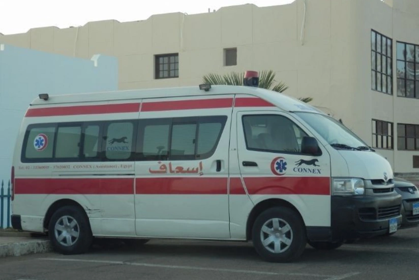 Six die as tour bus collides with truck in Egypt