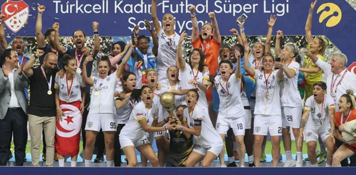 Azərbaycanlı futbolçular üçün Çempionlar Liqasında rəqib müəyyənləşib
